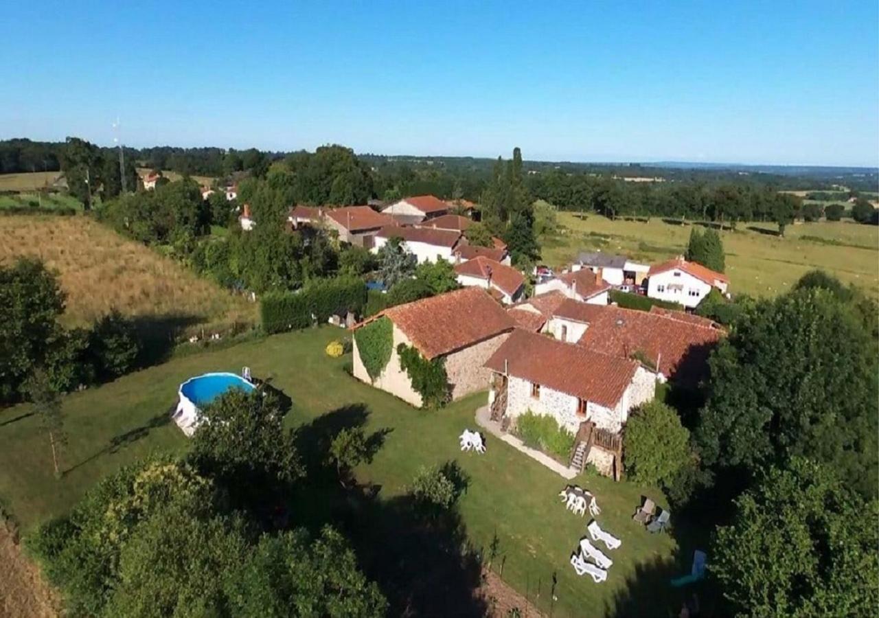 Tranquille Vienne Gites A Chirac Dept Charente Ngoại thất bức ảnh