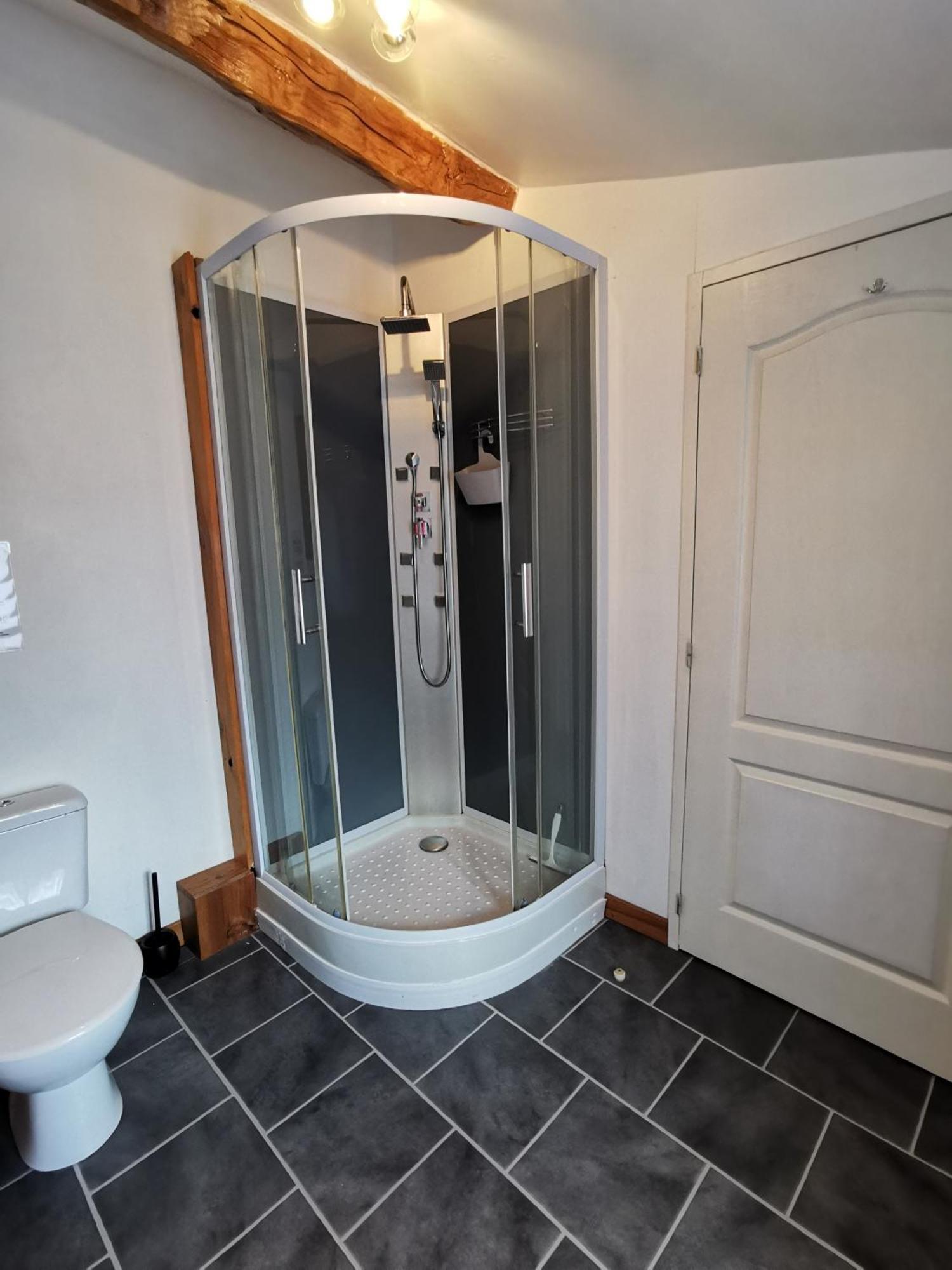 Tranquille Vienne Gites A Chirac Dept Charente Ngoại thất bức ảnh
