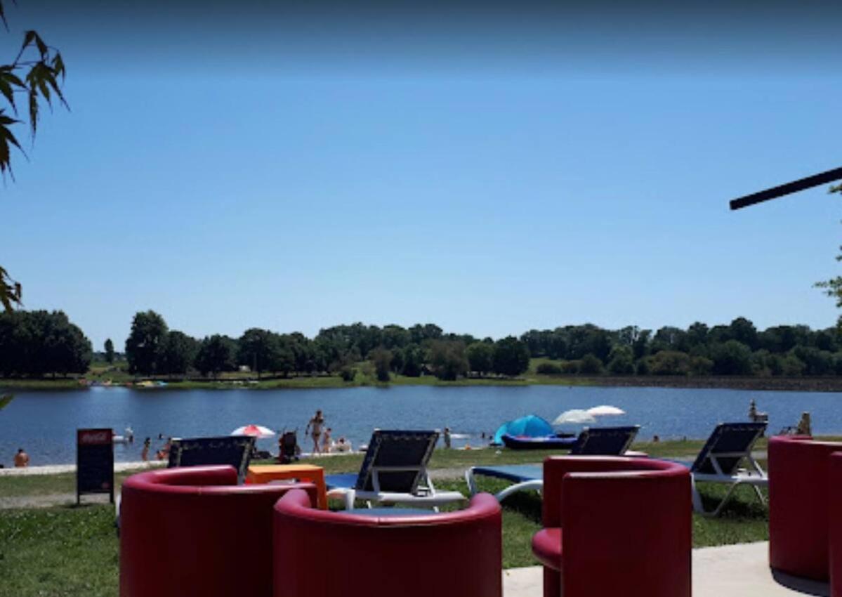Tranquille Vienne Gites A Chirac Dept Charente Ngoại thất bức ảnh